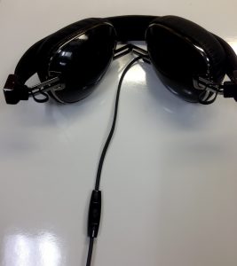 Skullcandy Navigator On Ear Headphones Review - Analie Cruz - Tech We Like - Folded 1