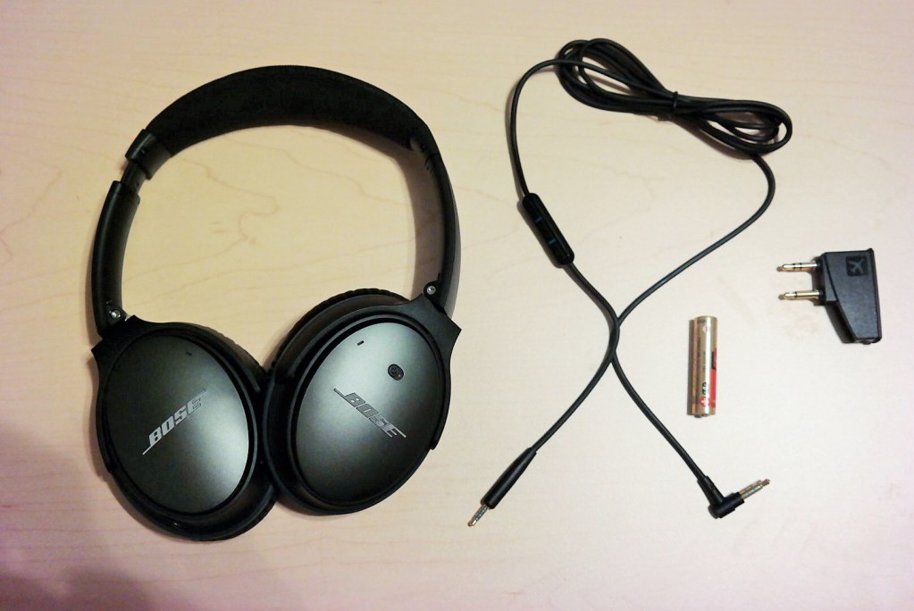 Bose QuietComfort 25 Headphones Review - QC 25 - In the Box 