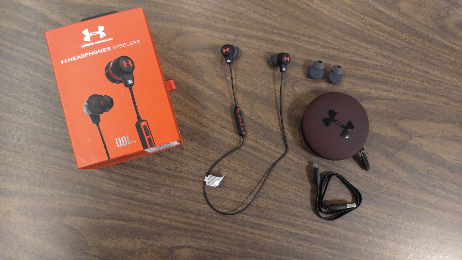 UA Wireless Headphones JBL Under Armour headphones Review - What's In the Box - Analie Cruz