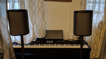 Sanus Adjustable Height Wireless Speaker Stands for Sonos One Play 1 - Review